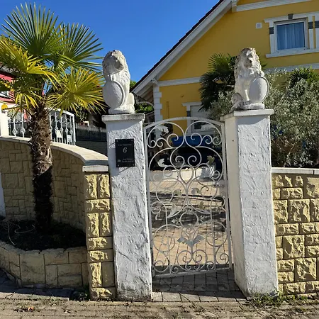 Casa Kovacs アパート