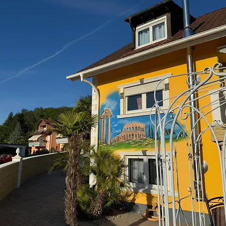Casa Kovacs *