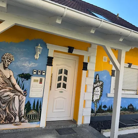 アパート Casa Kovacs ヘルボルツハイム