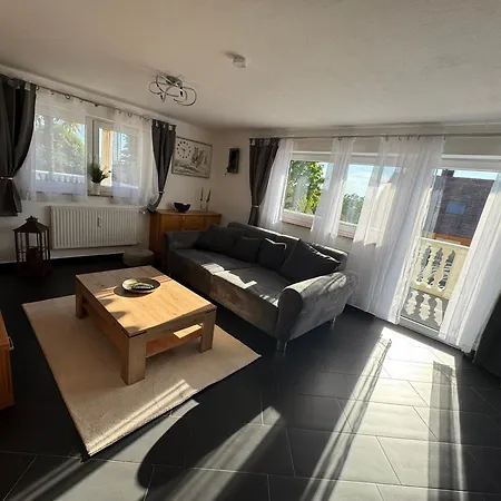 Casa Kovacs アパート ヘルボルツハイム